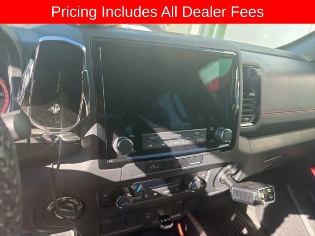 Used 2024 Nissan Frontier PRO-4X w/ Off-Road Protection Package AWD/4WD image 8
