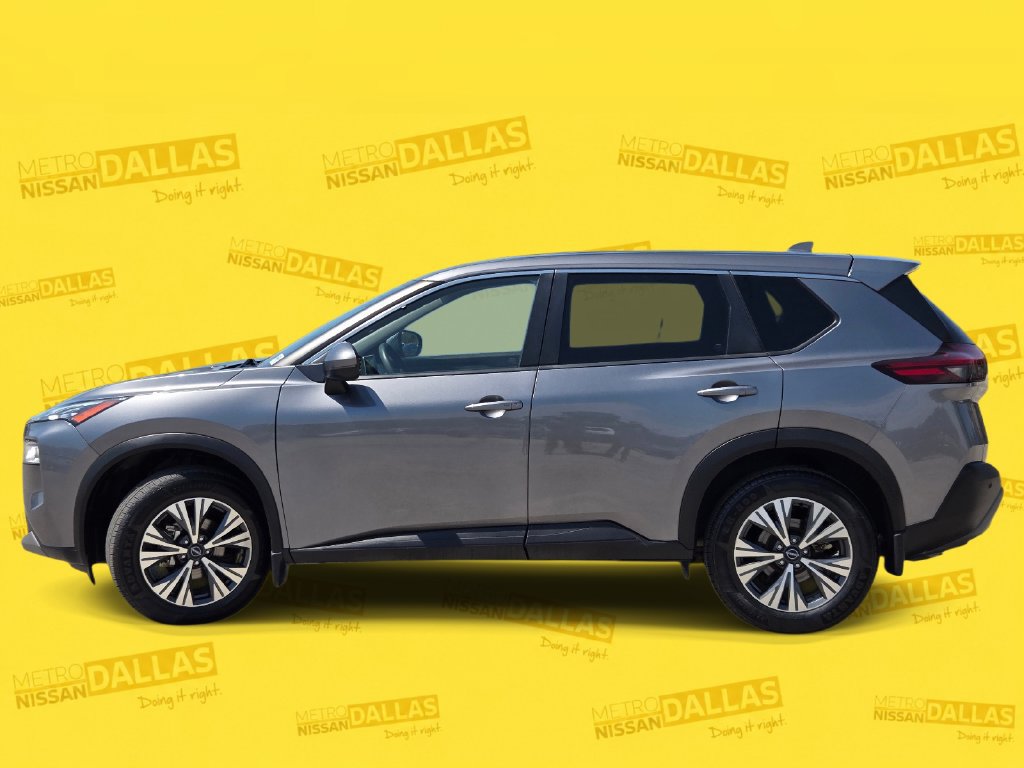 Certified 2023 Nissan Rogue SV FWD image 3