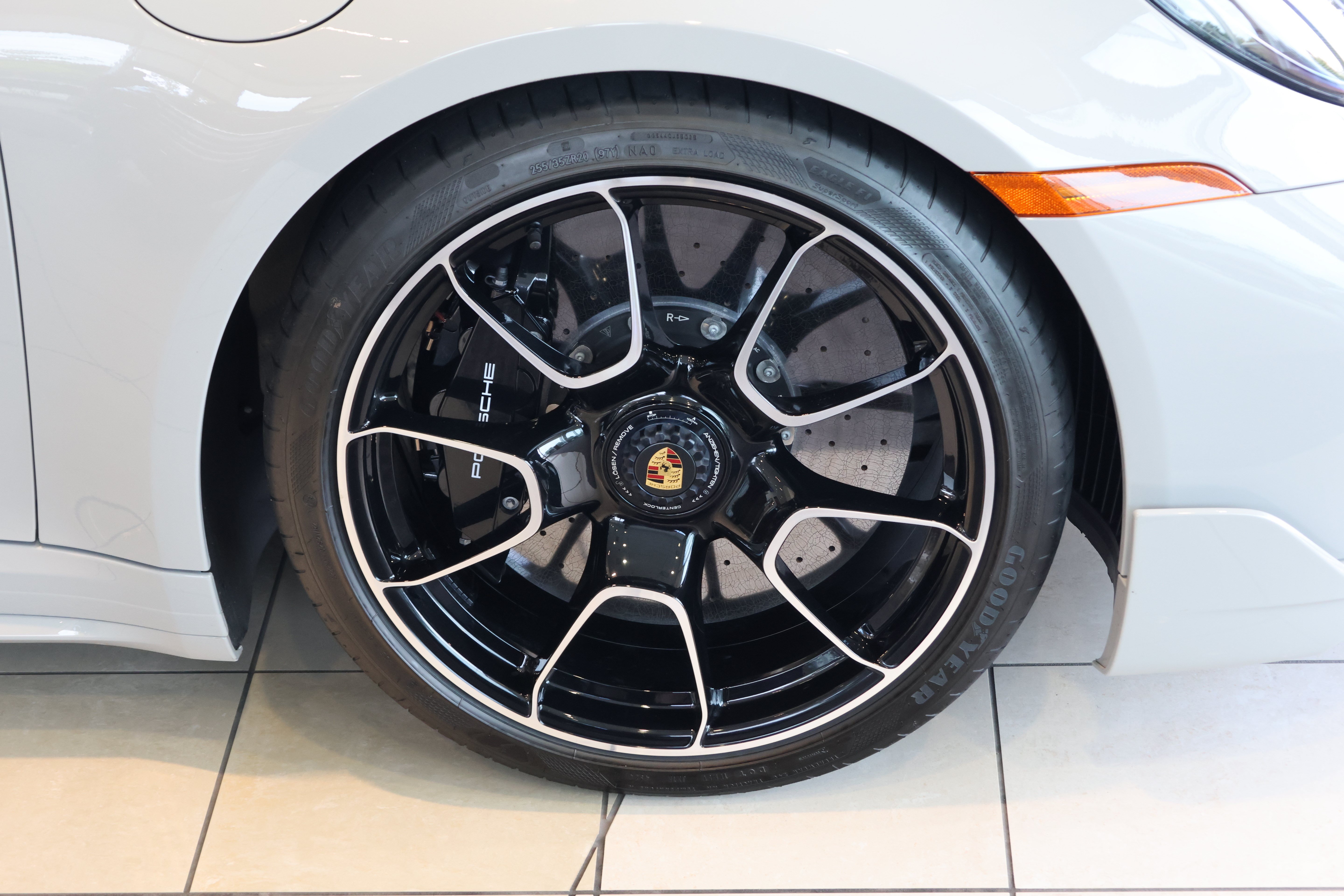 Used 2025 Porsche 911 Turbo S AWD/4WD image 11