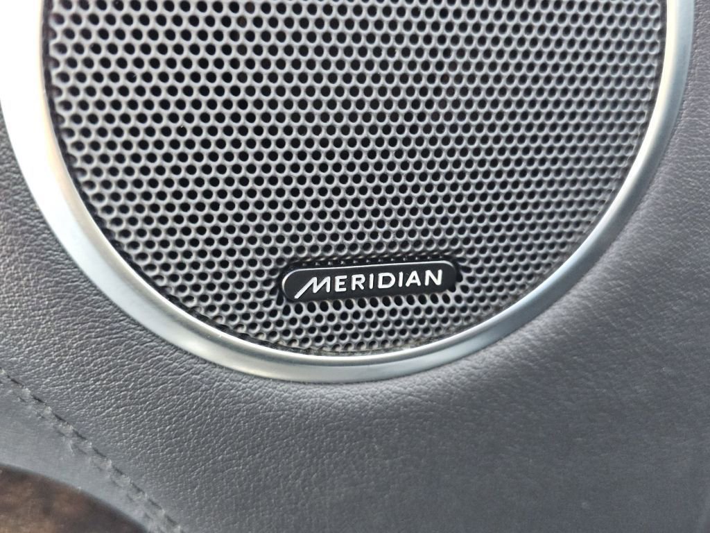 Used 2016 Land Rover Range Rover Supercharged image 18