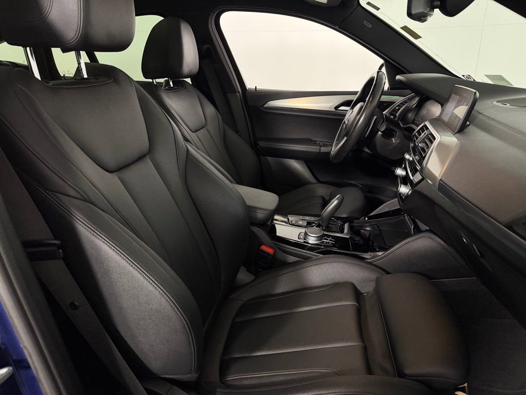Used 2021 BMW X4 xDrive30i w/ M Sport Package image 30