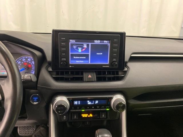 Used 2020 Toyota RAV4 XLE w/ Convenience Package image 21