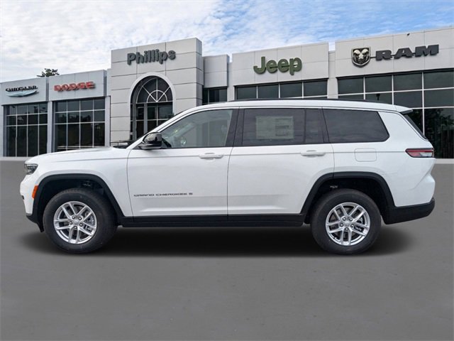 New 2025 Jeep Grand Cherokee L Laredo image 7