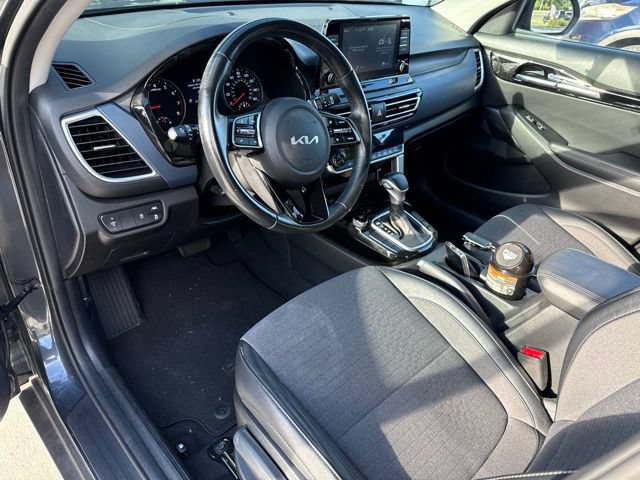 Certified 2023 Kia Seltos S FWD image 9