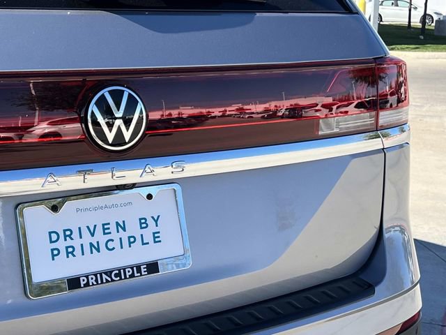 New 2026 Volkswagen Atlas SE FWD image 5