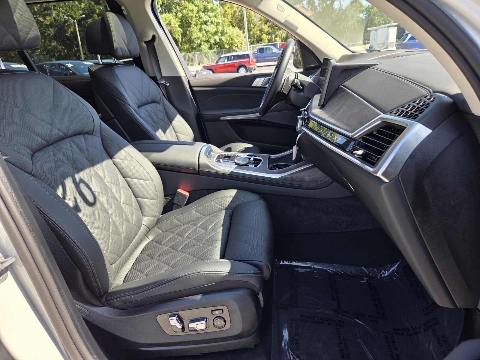 Certified 2026 BMW X7 xDrive40i AWD/4WD image 17