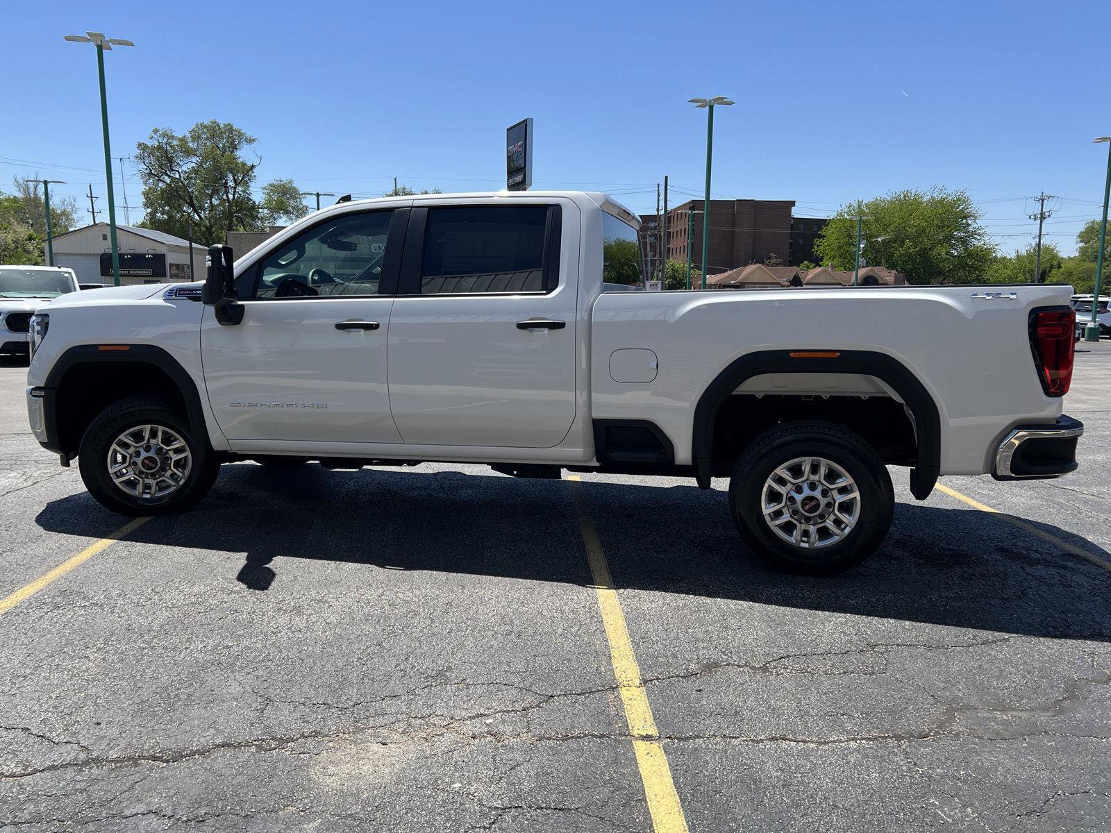New 2026 GMC Sierra 2500 Pro AWD/4WD image 12