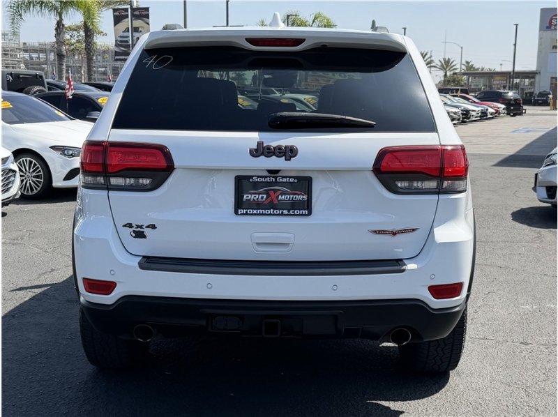 Used 2019 Jeep Grand Cherokee Trailhawk w/ Trailhawk Luxury Group AWD/4WD image 5