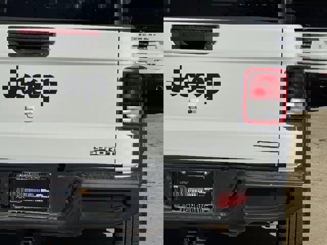 Used 2020 Jeep Gladiator Sport w/ Quick Order Package 24S image 7