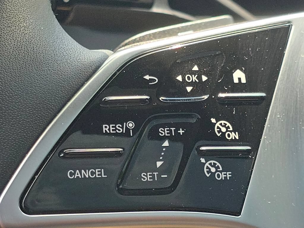 Certified 2026 Mercedes-Benz GLC 300 4MATIC image 33