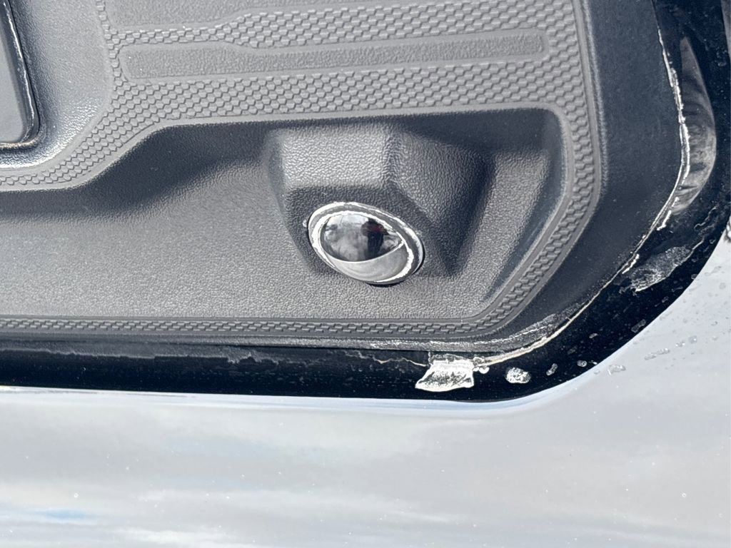 Used 2024 Chevrolet Silverado 1500 RST w/ Z71 Off-Road Package image 16