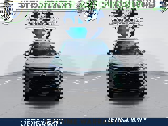 New 2026 Chevrolet Trax ACTIV w/ Sunroof Package image 3