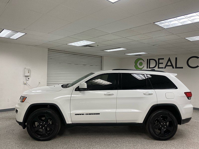 Used 2019 Jeep Grand Cherokee Laredo image 8