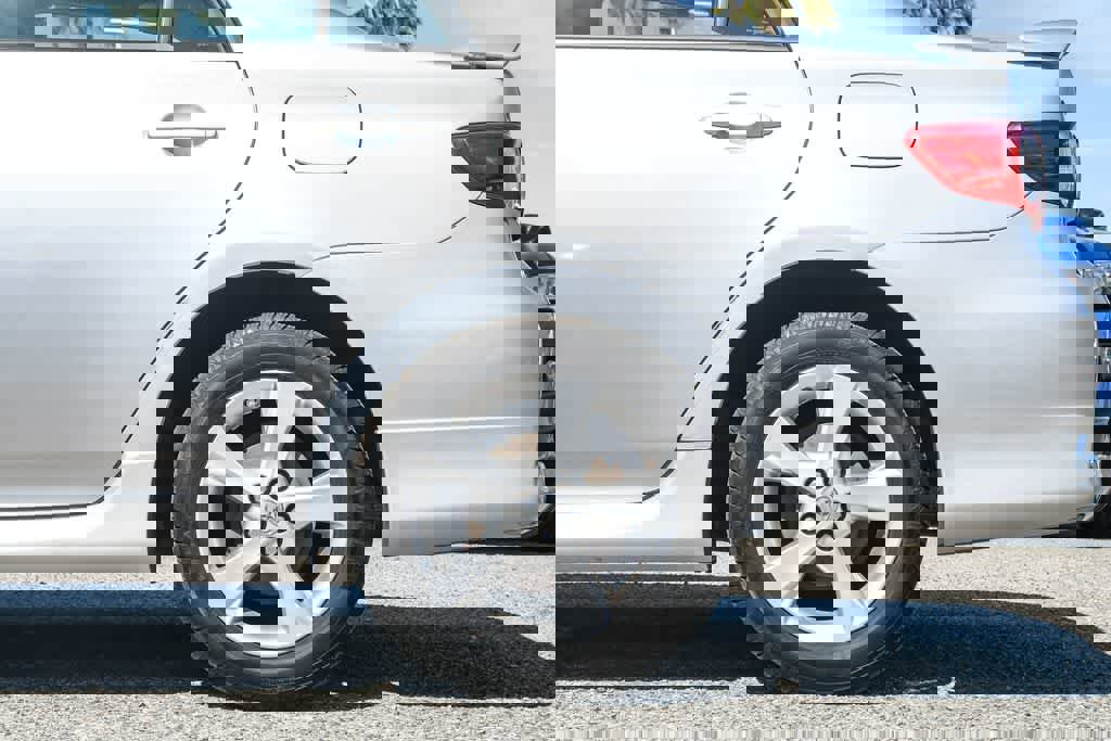 Used 2012 Toyota Corolla S FWD image 11