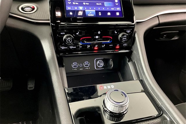New 2025 Jeep Grand Cherokee L Altitude image 7