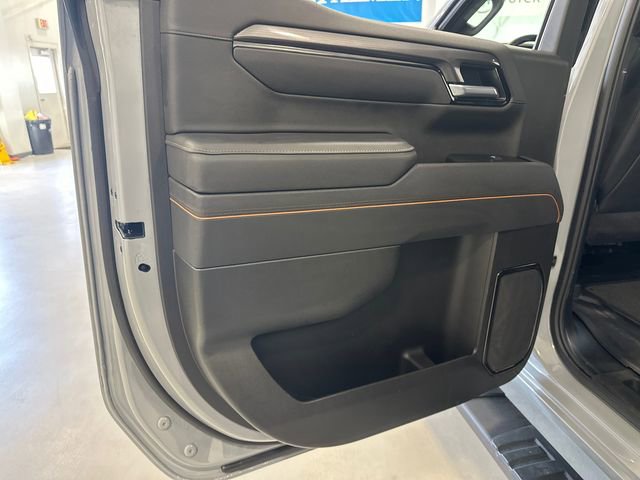 Used 2025 GMC Sierra 1500 AT4 w/ AT4 Preferred Package image 32