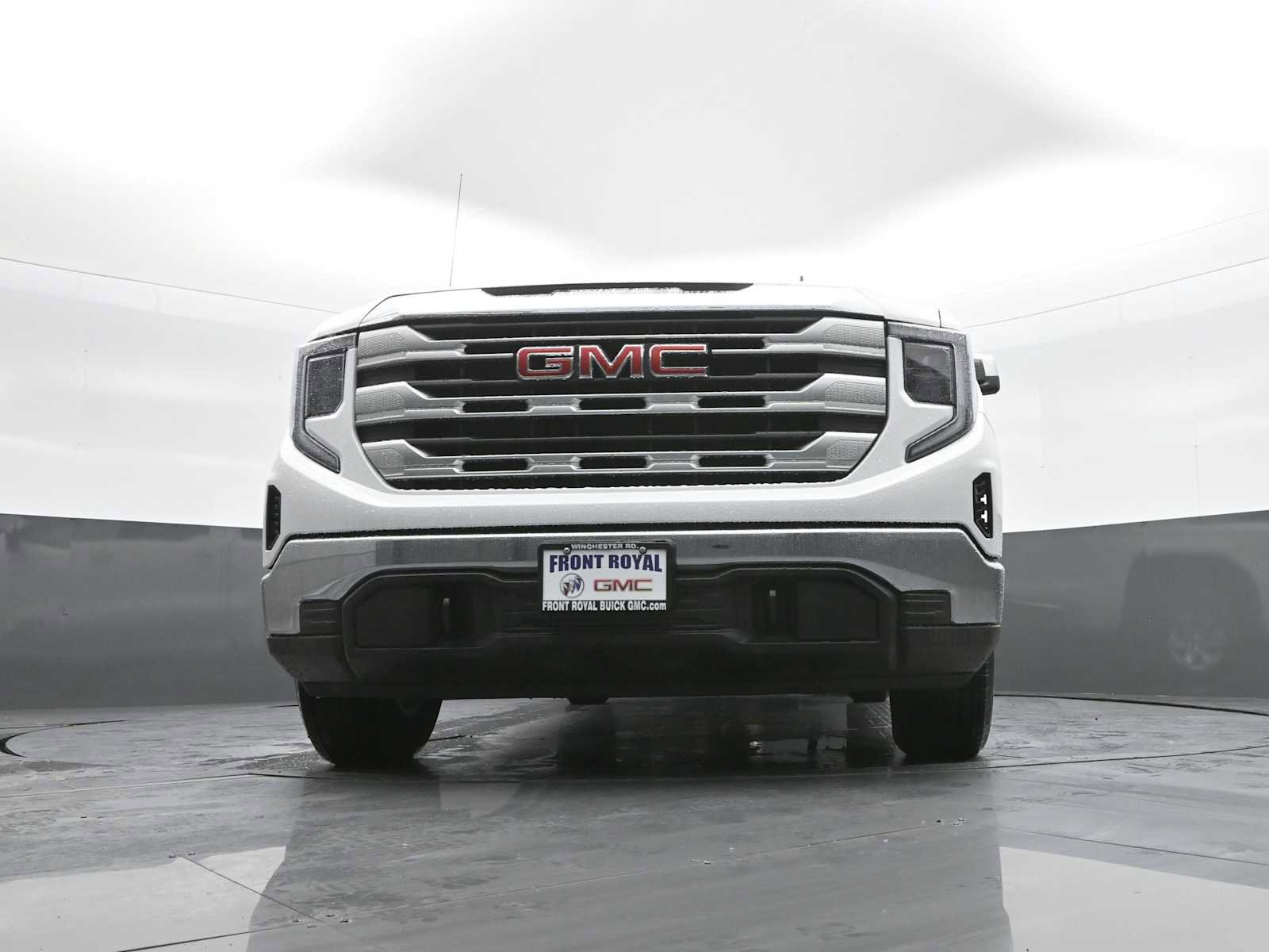 New 2026 GMC Sierra 1500 SLE w/ Preferred Package AWD/4WD image 19