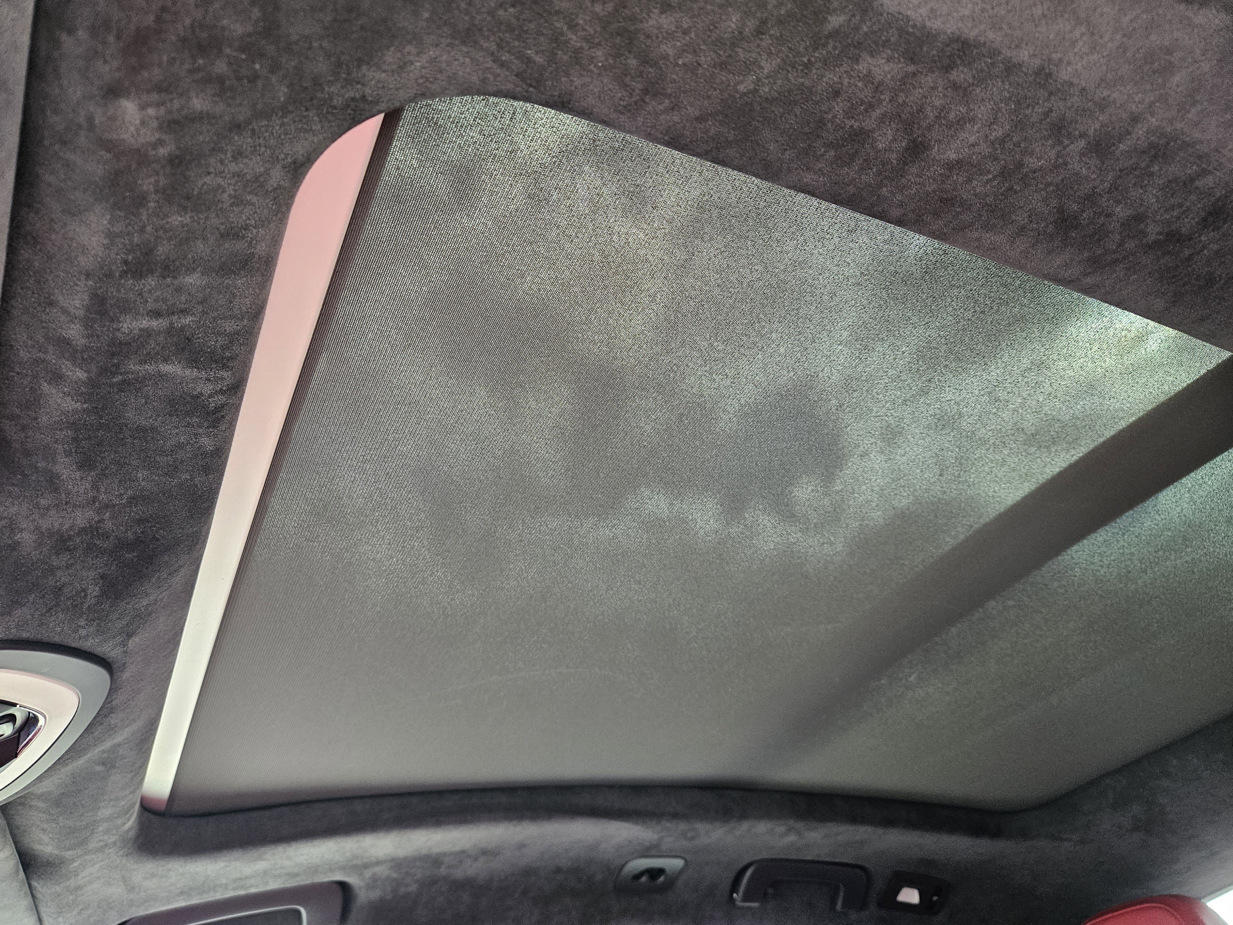 Used 2021 Porsche Macan Turbo image 29