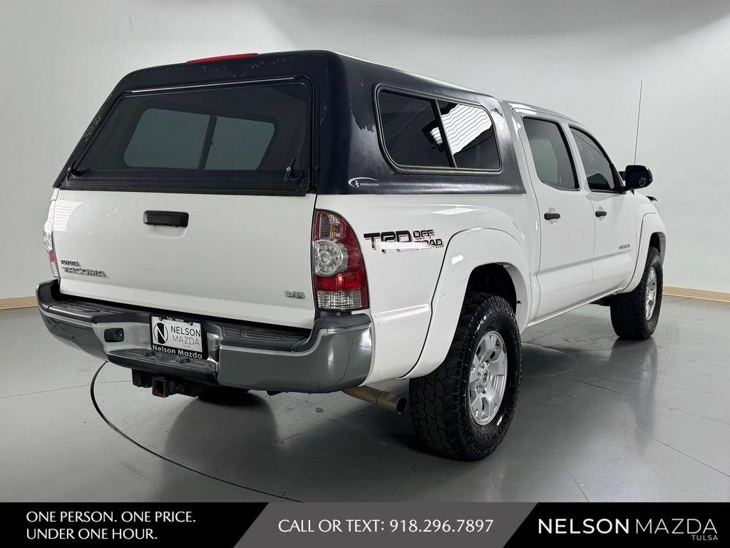 Used 2015 Toyota Tacoma 4x4 Double Cab w/ TRD Off-Road Package image 6