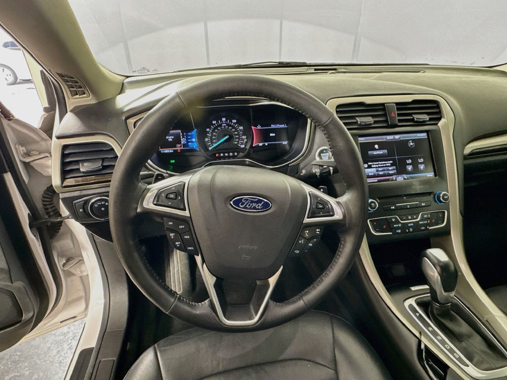 Used 2016 Ford Fusion SE w/ Equipment Group 202A AWD/4WD image 11