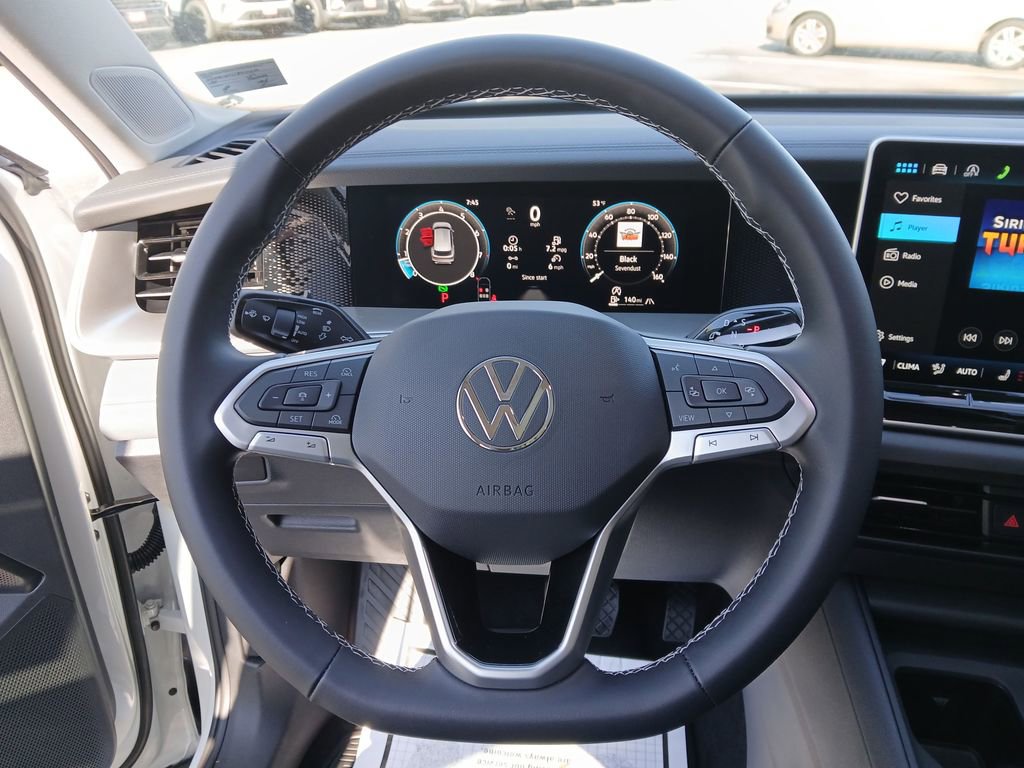 New 2026 Volkswagen Tiguan SE image 14