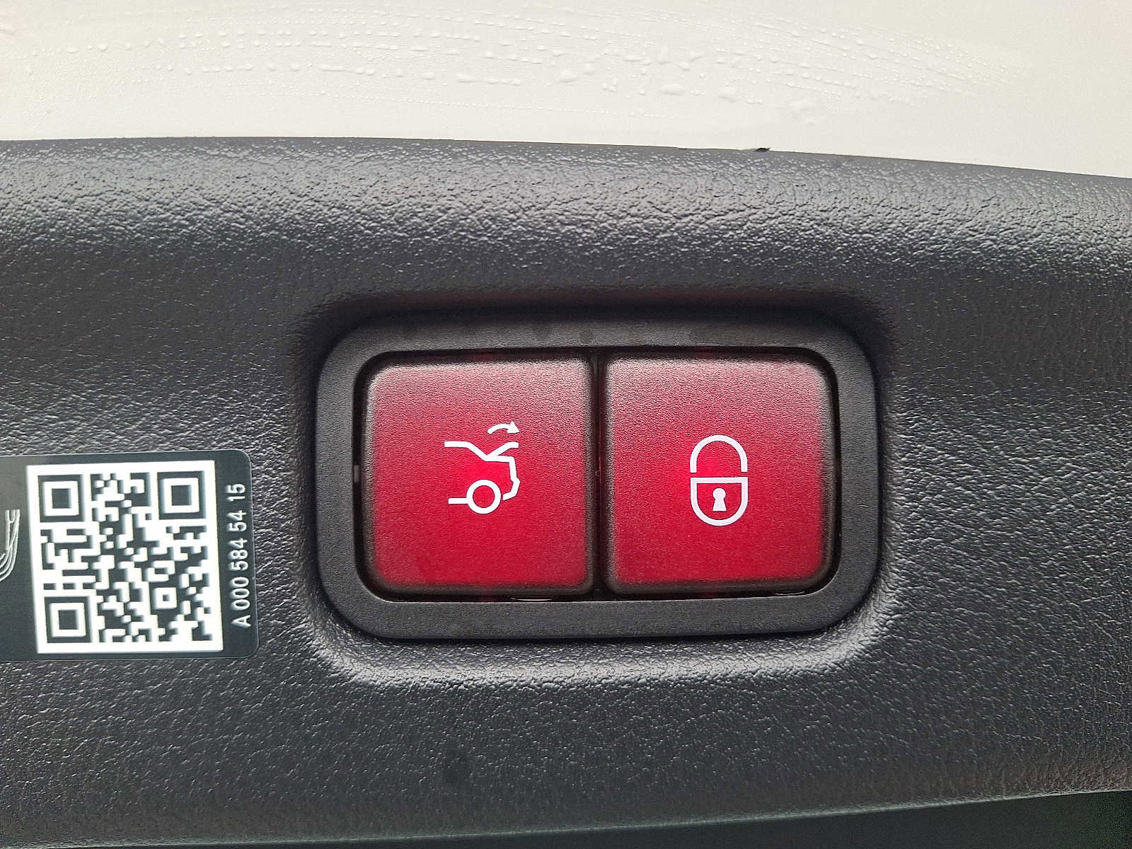 Used 2025 Mercedes-Benz C 36 AMG S image 29