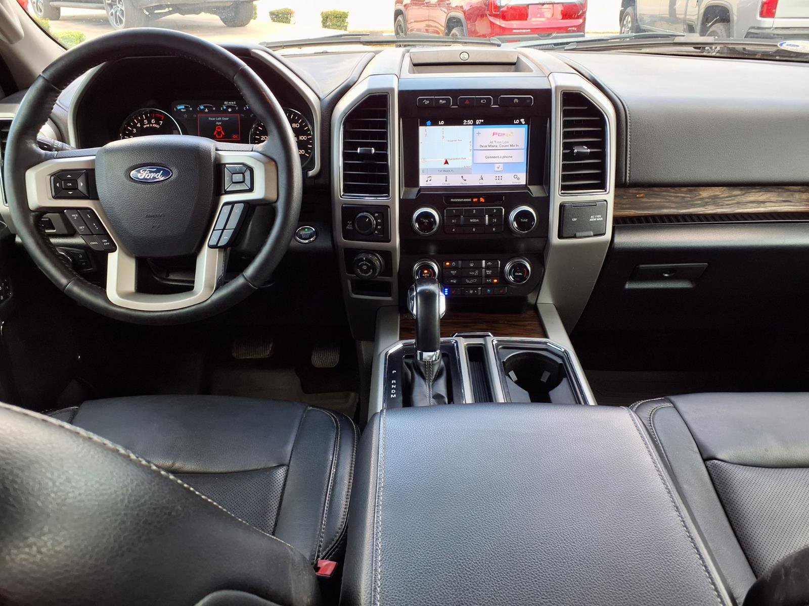 Used 2019 Ford F150 Lariat w/ Equipment Group 502A Luxury AWD/4WD image 8
