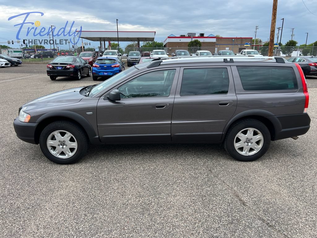 Used 2006 Volvo XC70 AWD/4WD image 2