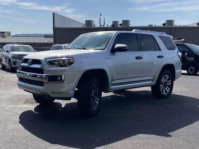 Used 2014 Toyota 4Runner Limited image 8