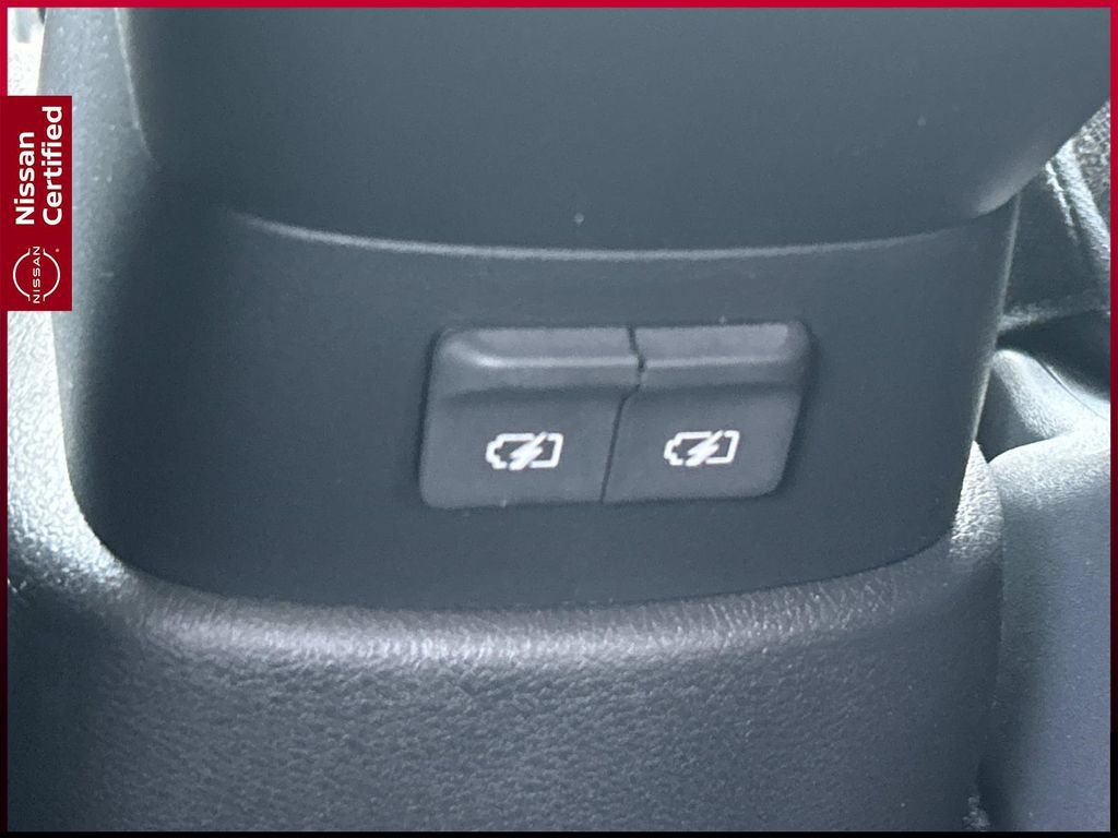 Certified 2025 Nissan Kicks Play S FWD image 21