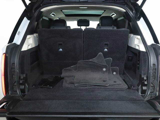 Certified 2022 Land Rover Range Rover Long Wheelbase SE image 37