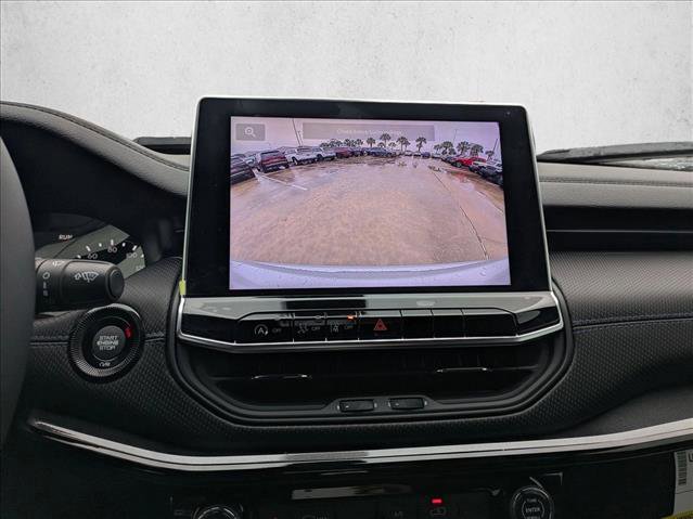 New 2026 Jeep Compass Latitude image 14