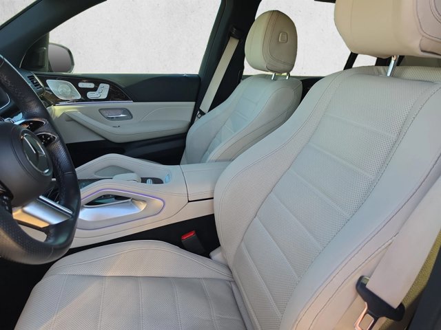 Used 2024 Mercedes-Benz GLS 450 4MATIC image 14