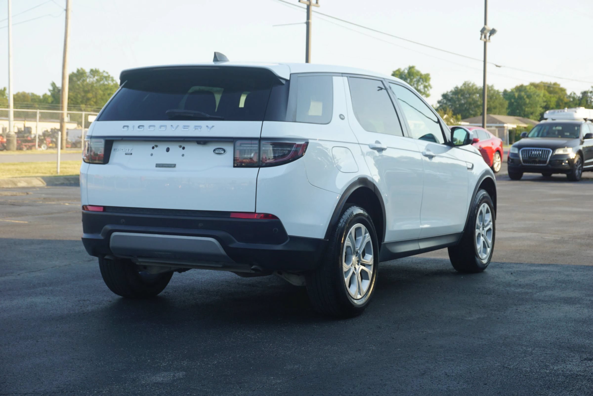 Used 2020 Land Rover Discovery Sport AWD/4WD image 5