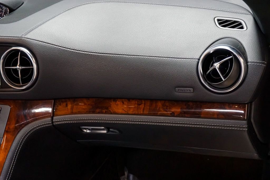 Used 2014 Mercedes-Benz SL 63 AMG image 40