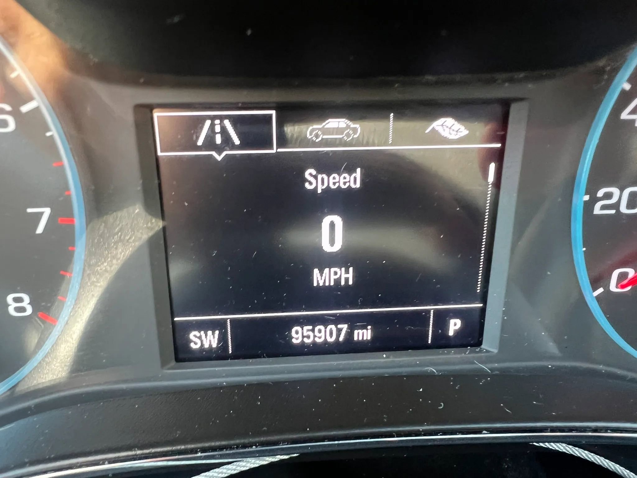 Used 2018 Chevrolet Cruze LT FWD image 17