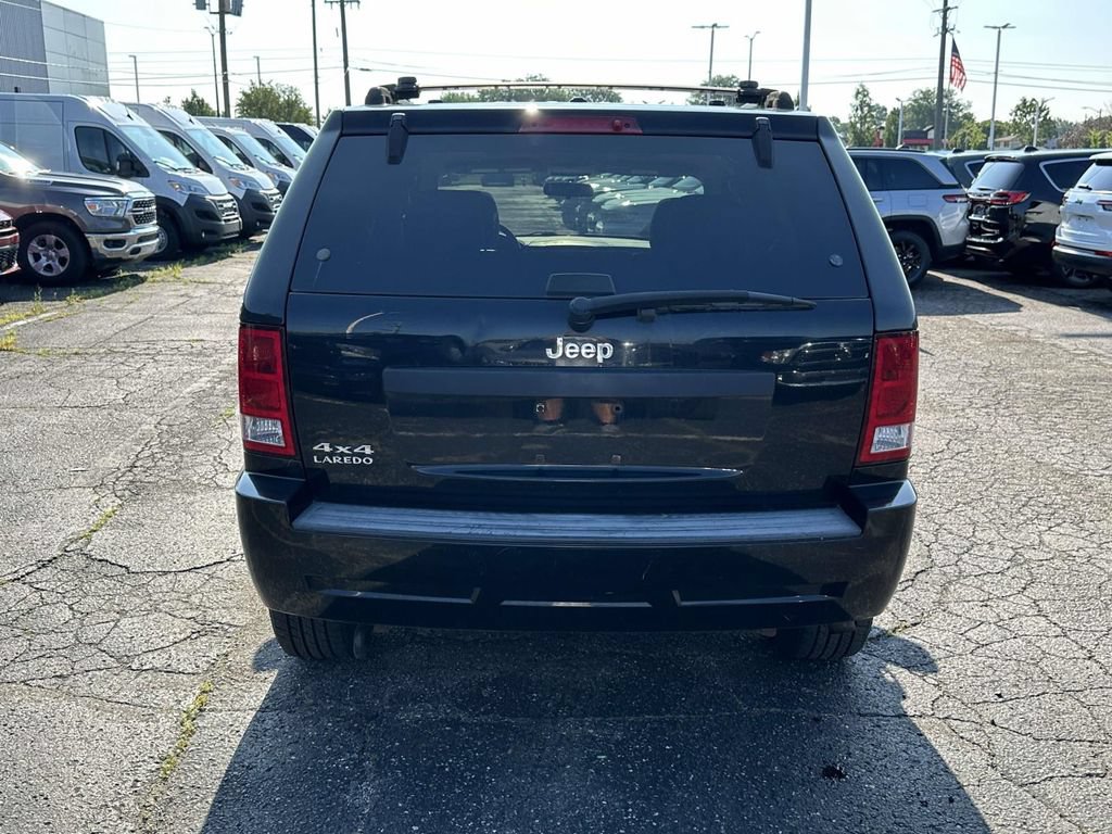 Used 2007 Jeep Grand Cherokee Laredo AWD/4WD image 5