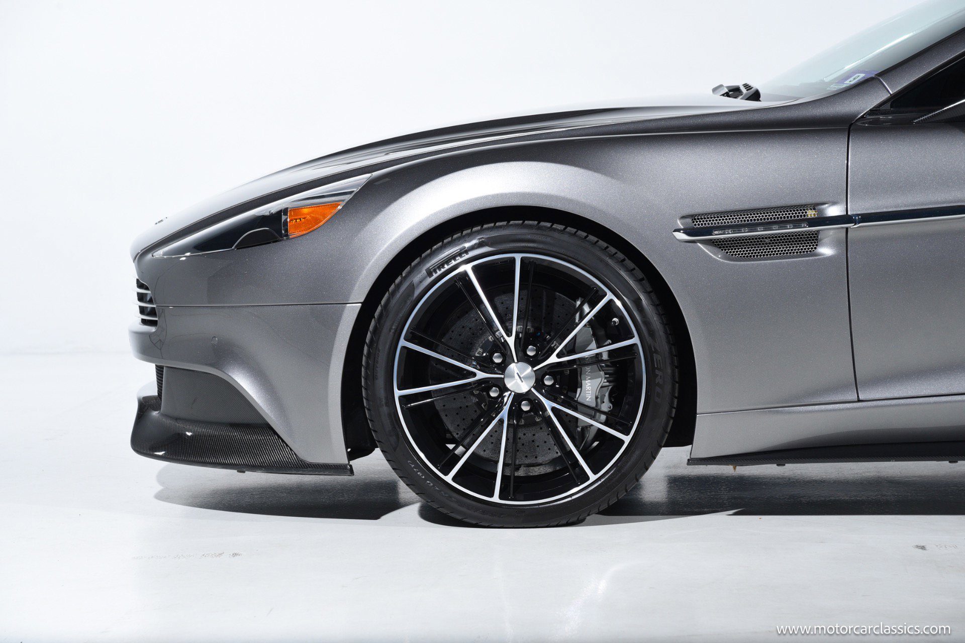 Used 2014 Aston Martin Vanquish Coupe RWD image 19