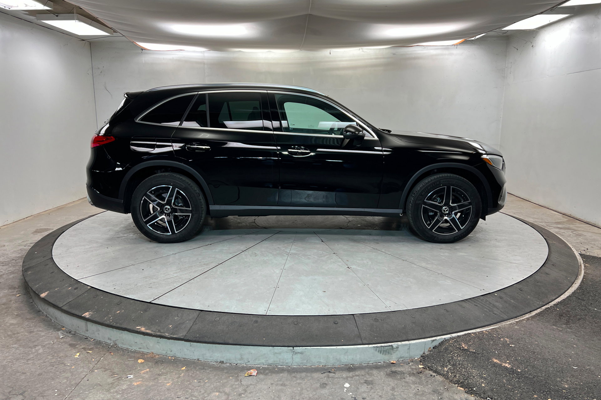New 2026 Mercedes-Benz GLC 300 4MATIC image 6
