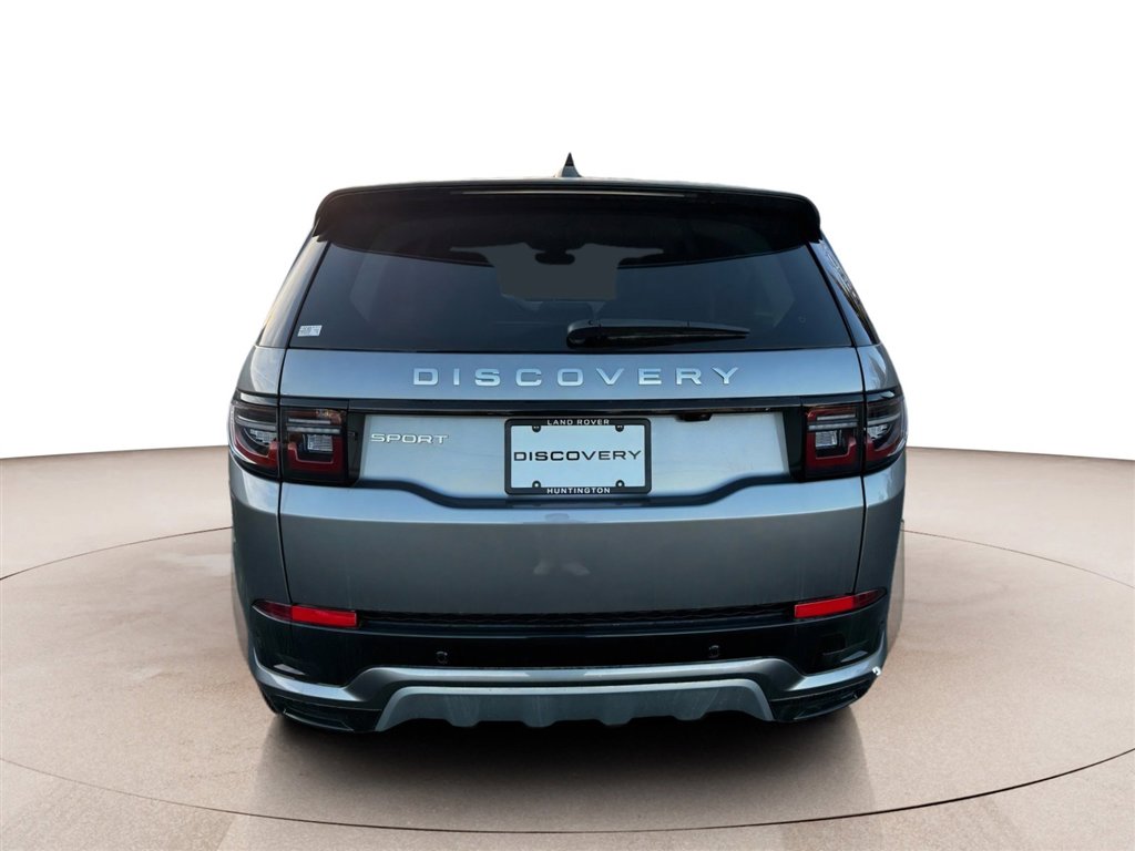 New 2025 Land Rover Discovery Sport S image 6