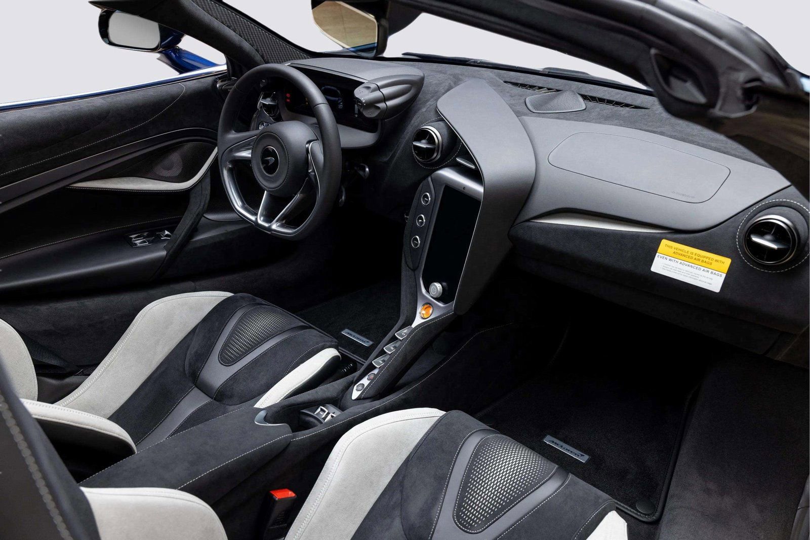 New 2026 McLaren 750S Spider RWD image 27