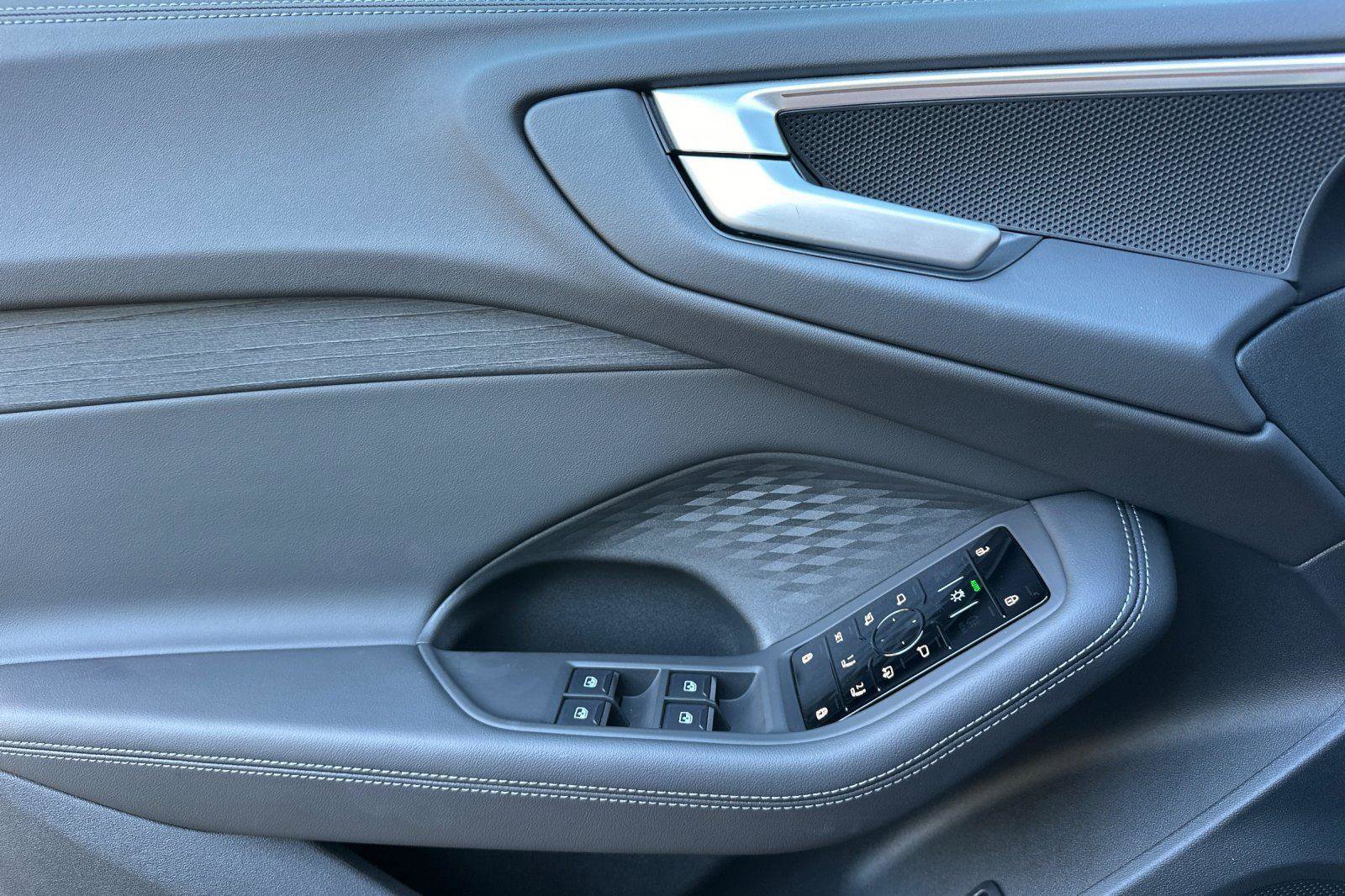 Certified 2025 Audi A5 2.0T Premium w/ Convenience Package image 11