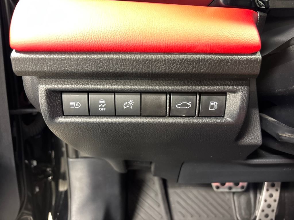 Used 2025 Toyota Camry XSE image 14