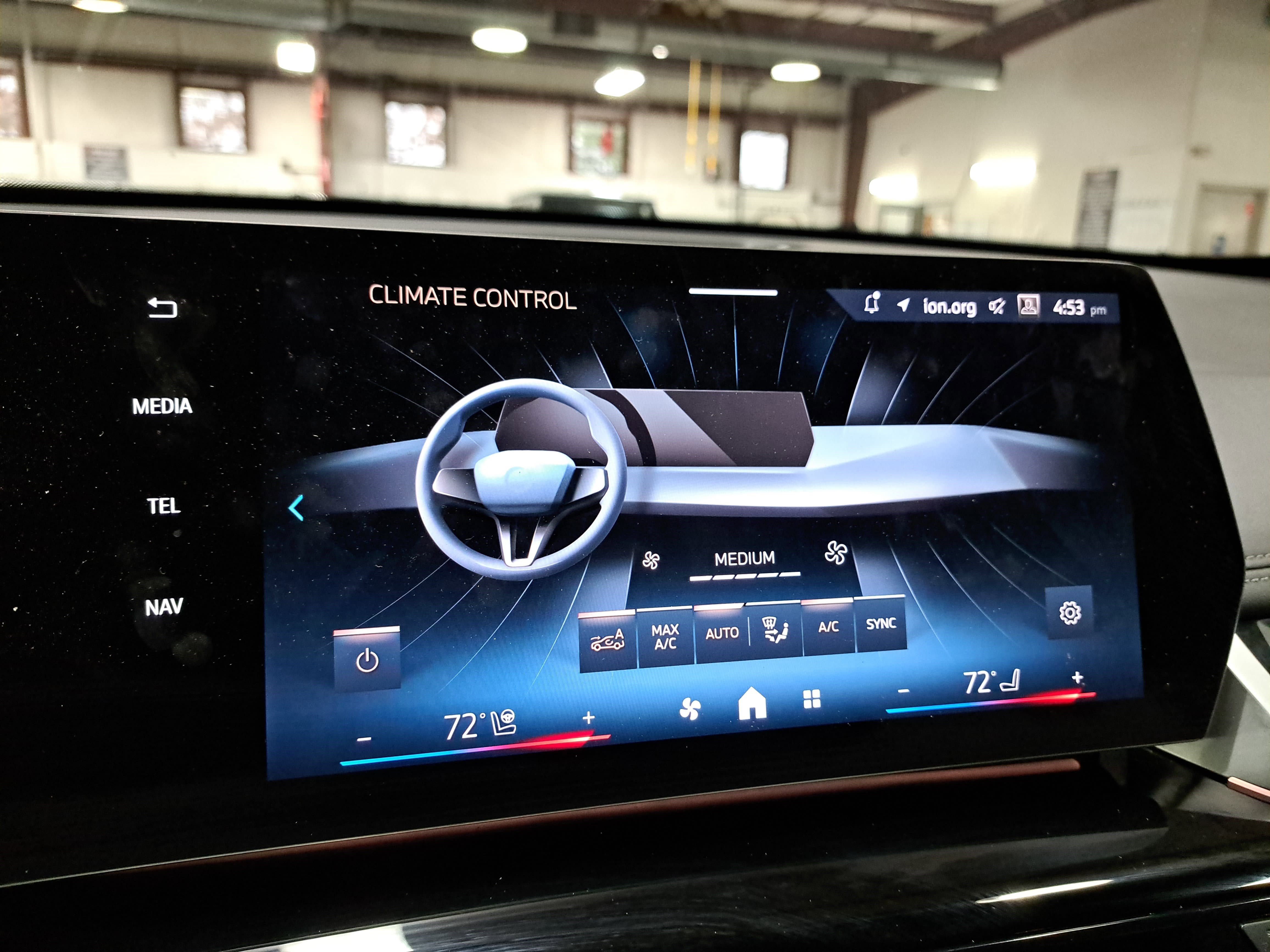 Used 2025 BMW X1 xDrive28i image 22