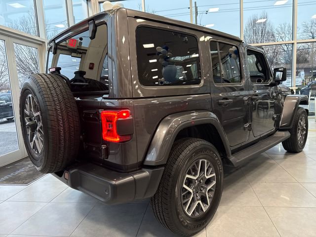 New 2025 Jeep Wrangler Sahara image 9