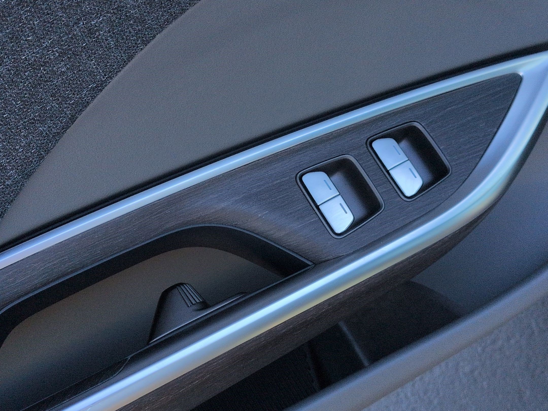 Used 2024 Lucid Air Touring image 15