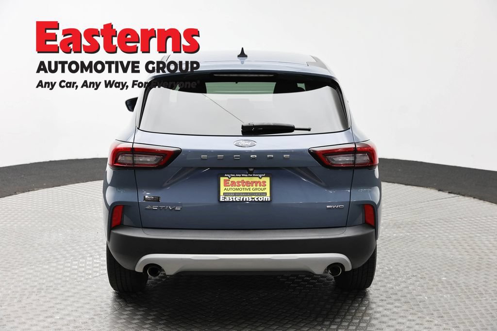 Used 2024 Ford Escape Active AWD/4WD image 6