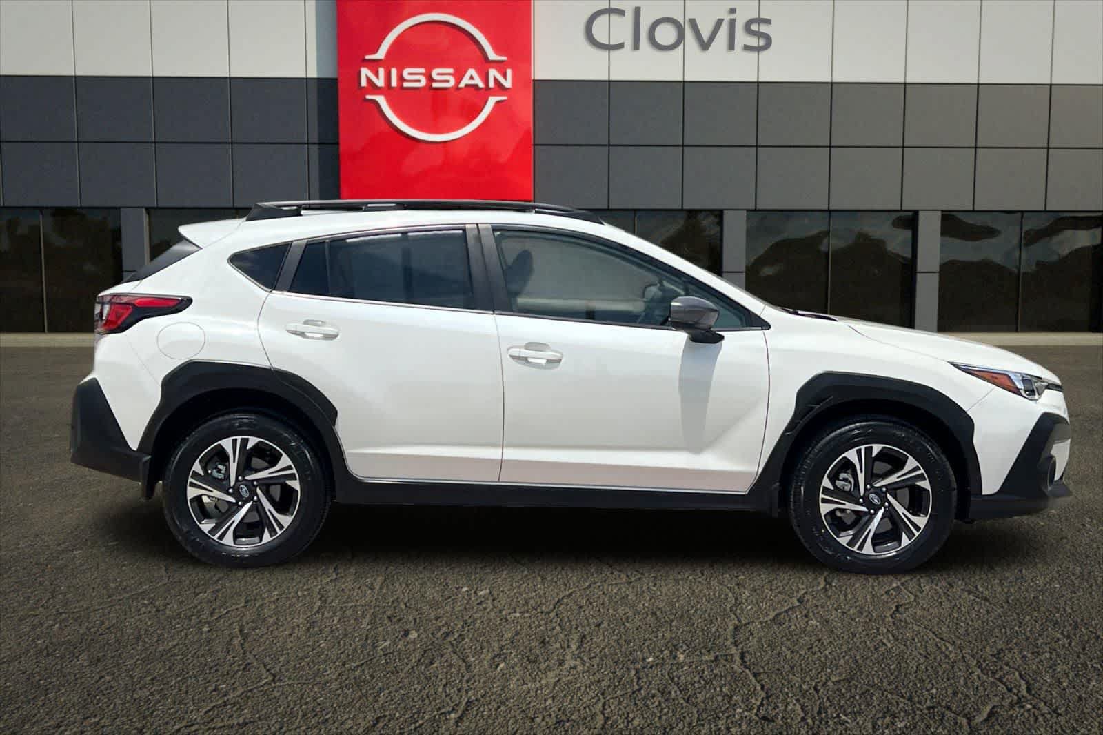 Used 2024 Subaru Crosstrek 2.0i Premium w/ Popular Package #3 AWD/4WD image 9