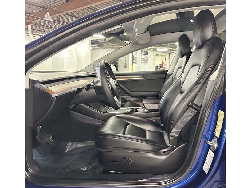 Used 2022 Tesla Model 3 Long Range AWD/4WD image 30