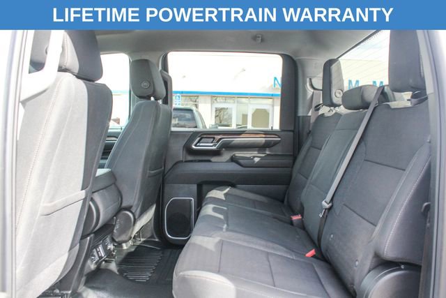 Used 2025 Chevrolet Silverado 3500 LT w/ Convenience Package image 14